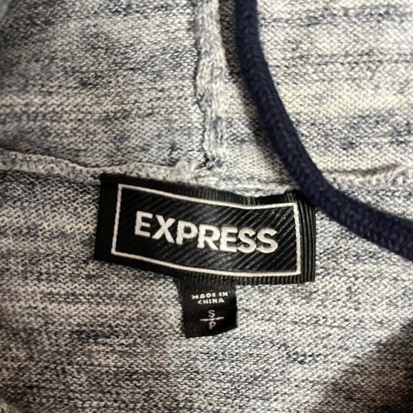 Express sweater - Picture 2 of 2